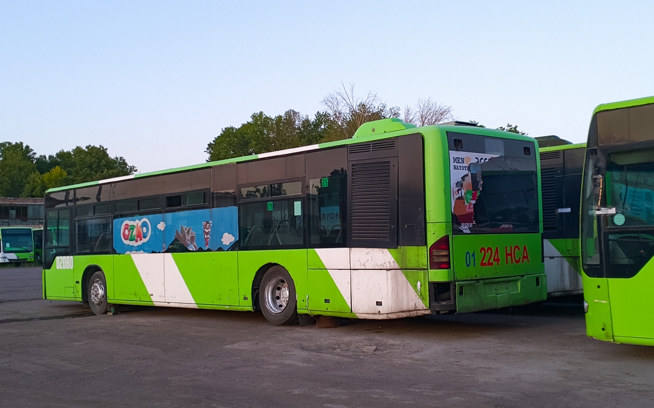 Узбекистан, Mercedes-Benz Conecto II № 02080