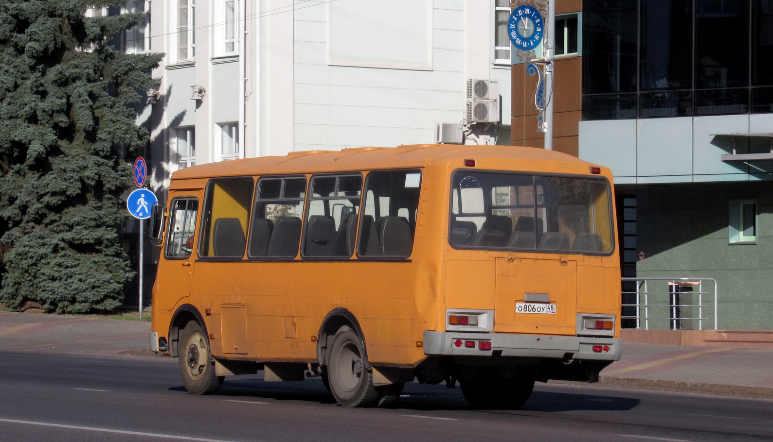 Липецкая область, ПАЗ-32053-110-77 № О 806 ОУ 48
