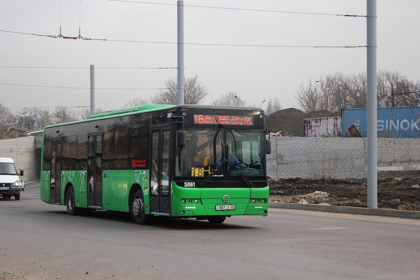 Almaty, Golden Dragon XML6125CR sz.: 5061