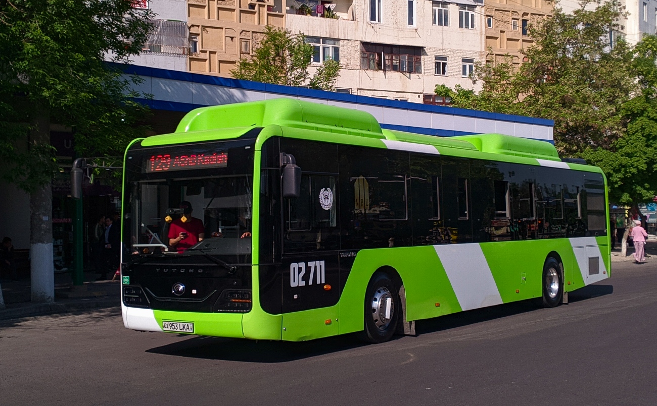 Узбекистан, Yutong ZK6126HG № 02711