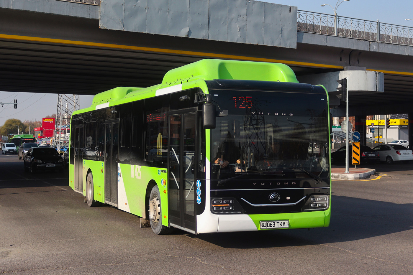 Өзбекстан, Yutong ZK6126HG № 18425