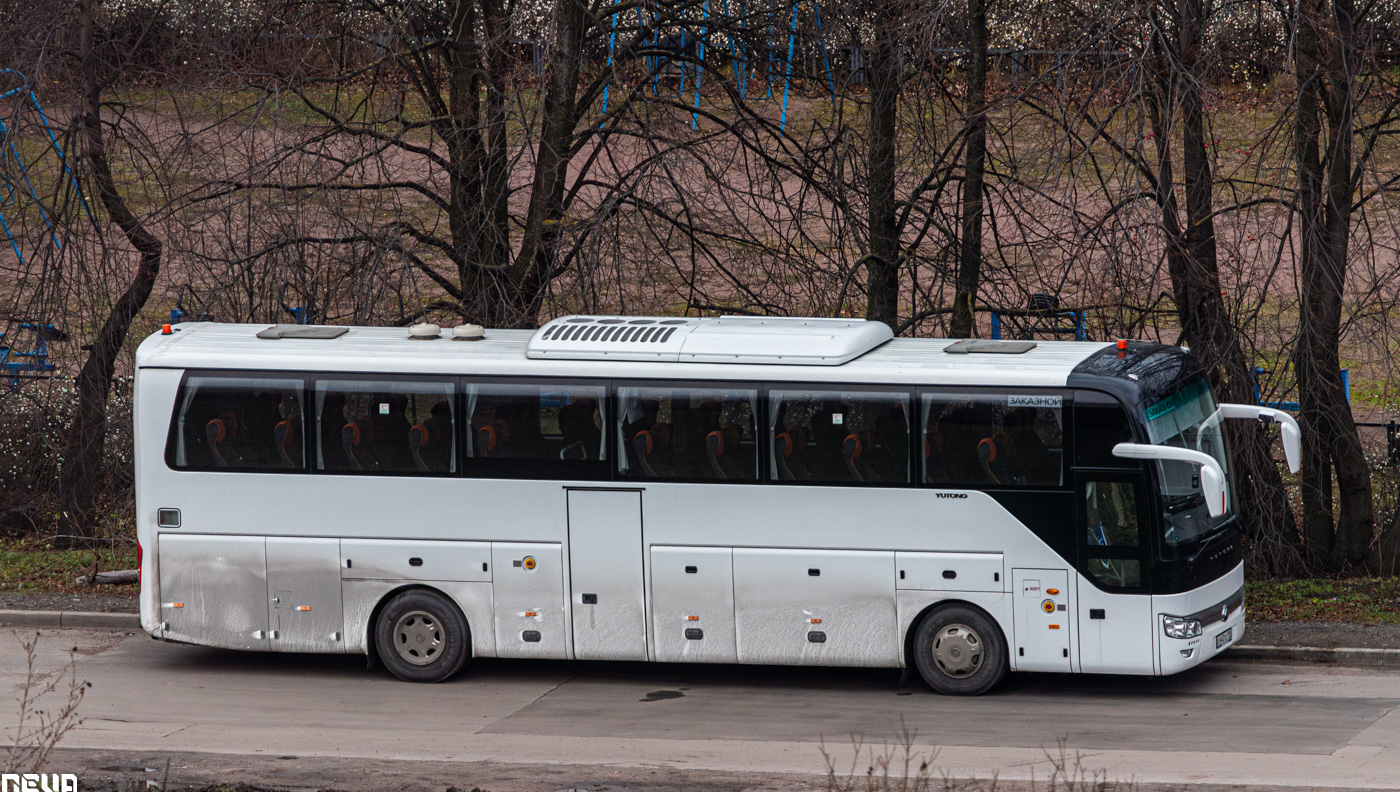 Санкт-Петербург, Yutong ZK6122H9 № С 443 ТС 198