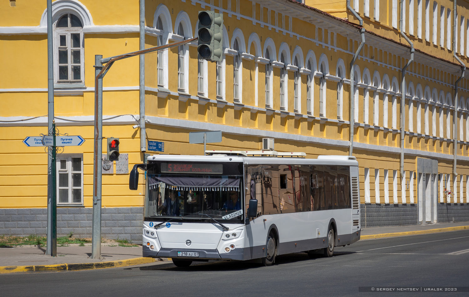 Западно-Казахстанская область, ЛиАЗ-5292.65 (СемАЗ) № 218 AJ 07