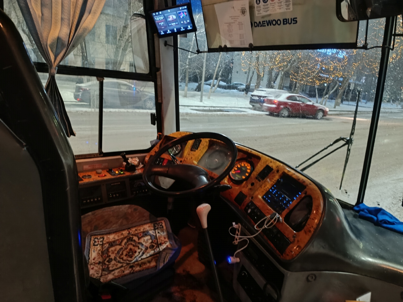 Астана, Daewoo BH120F Royal Cruiser № 789 CI 01