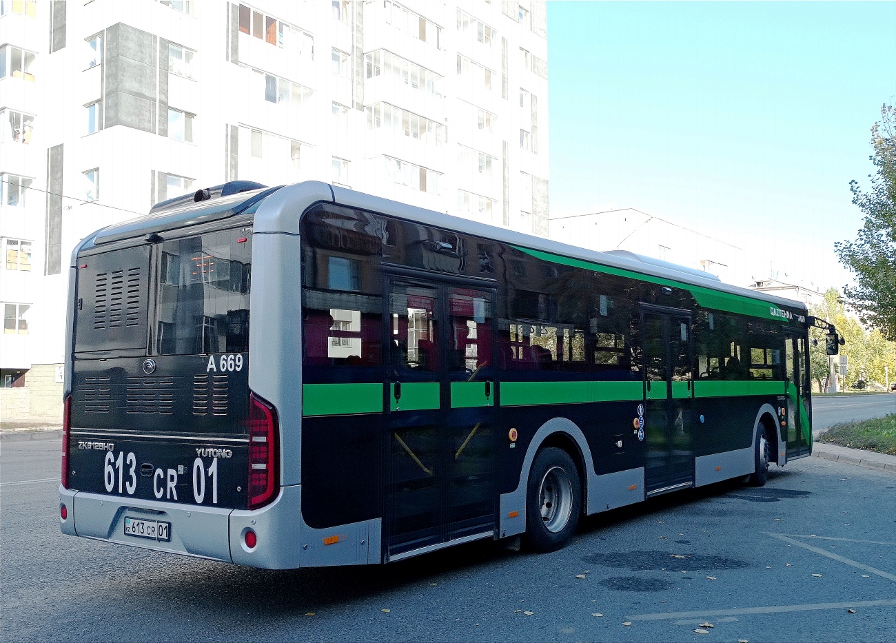 Астана, Yutong ZK6128HG (QazTehna) № A669