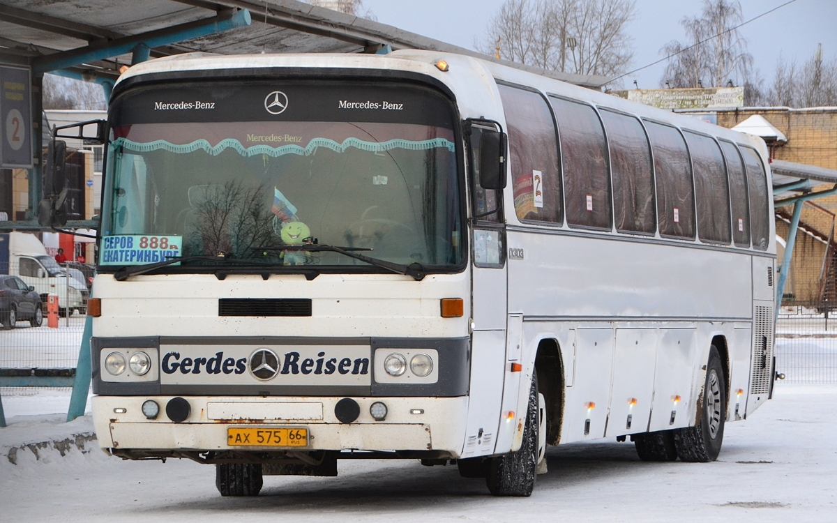 Sverdlovsk region, Mercedes-Benz O303-15KHP-A # АХ 575 66