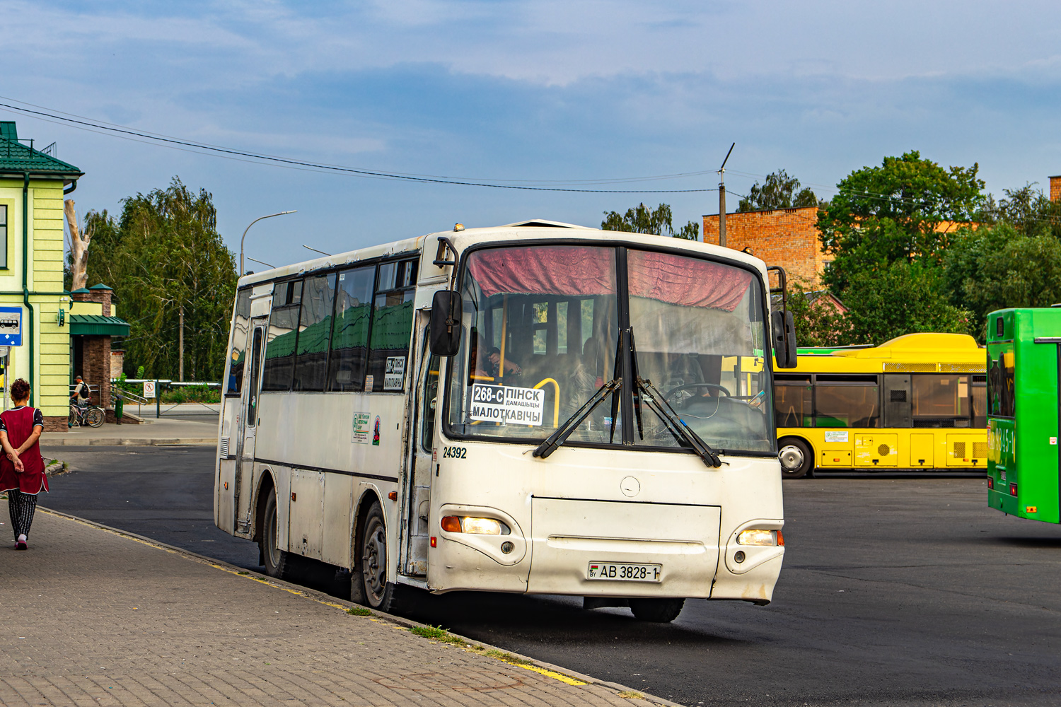 Брестская область, КАвЗ-4235-31 (2-2) № 24392