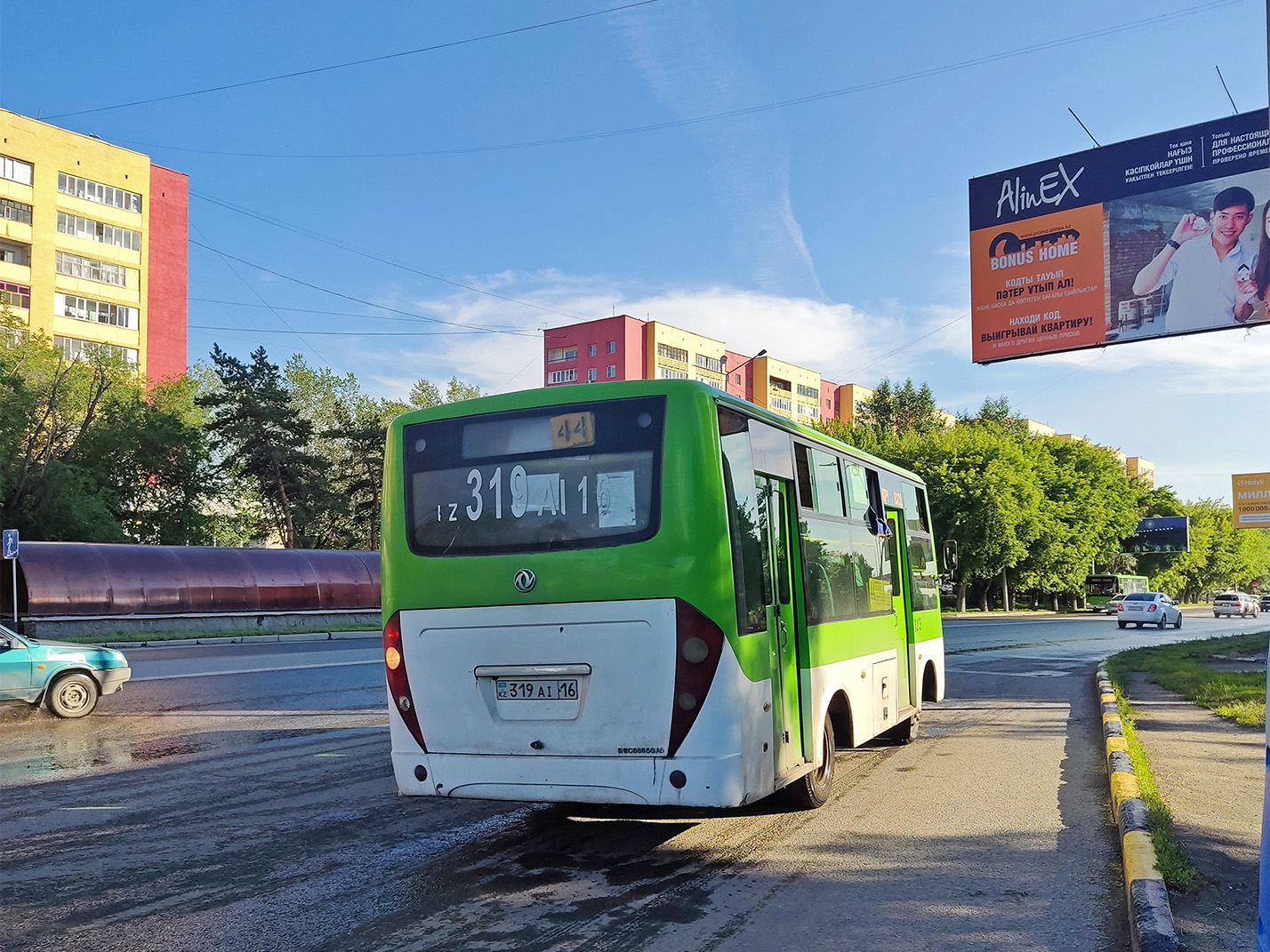 Абайская область, Dongfeng BWC6665GA5 (Qilu/СемАЗ) № 123