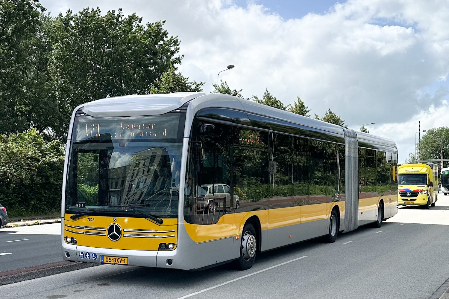 Нидерланды, Mercedes-Benz eCitaro G № 7528