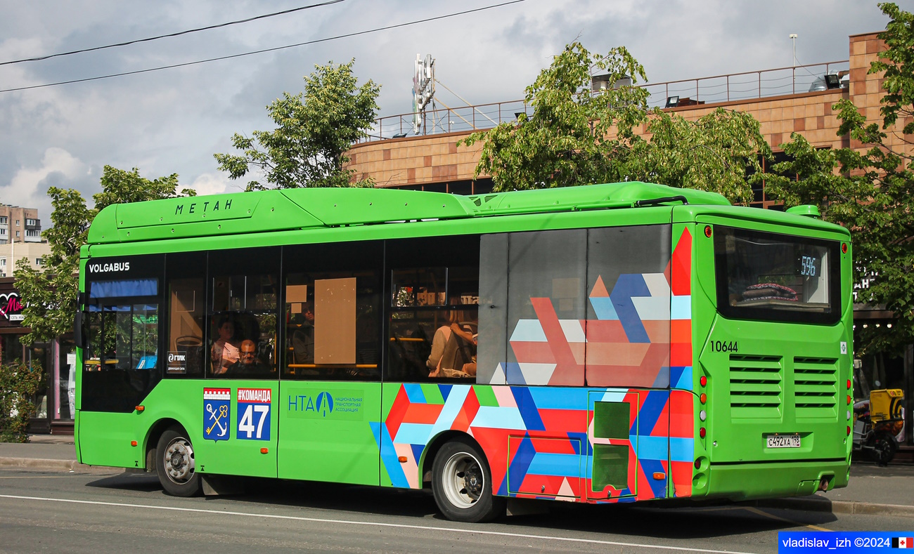 Sankt Peterburgas, Volgabus-4298.G4 (CNG) Nr. 10644