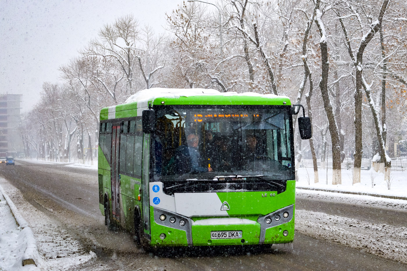 Узбекистан, SAZ LE60 № 01168