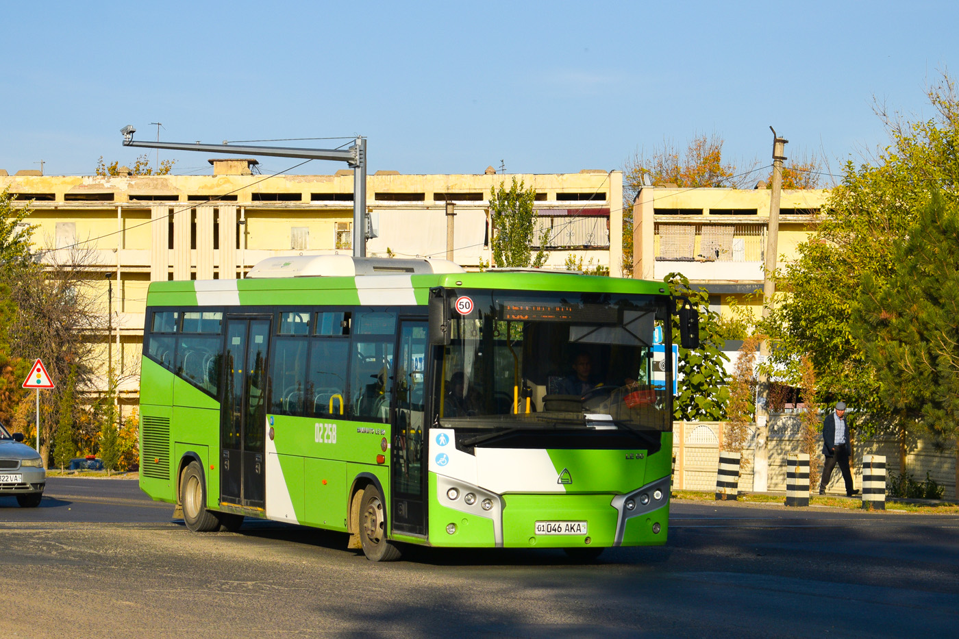 Узбекистан, SAZ LE60 № 02258