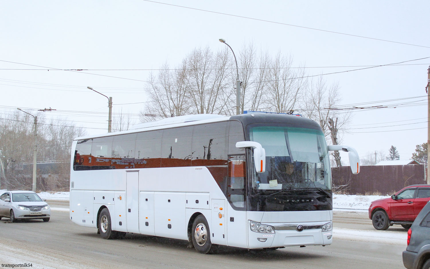Китай — Новые автобусы китайского производства | 新中国制造汽车