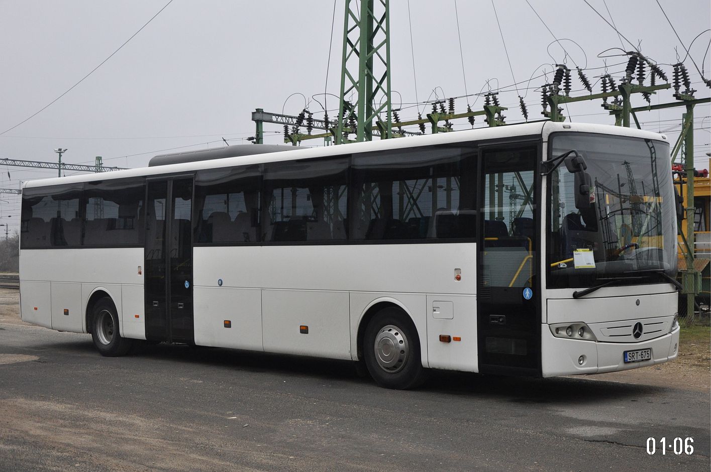Венгрия, Mercedes-Benz Intouro II M № SRT-675