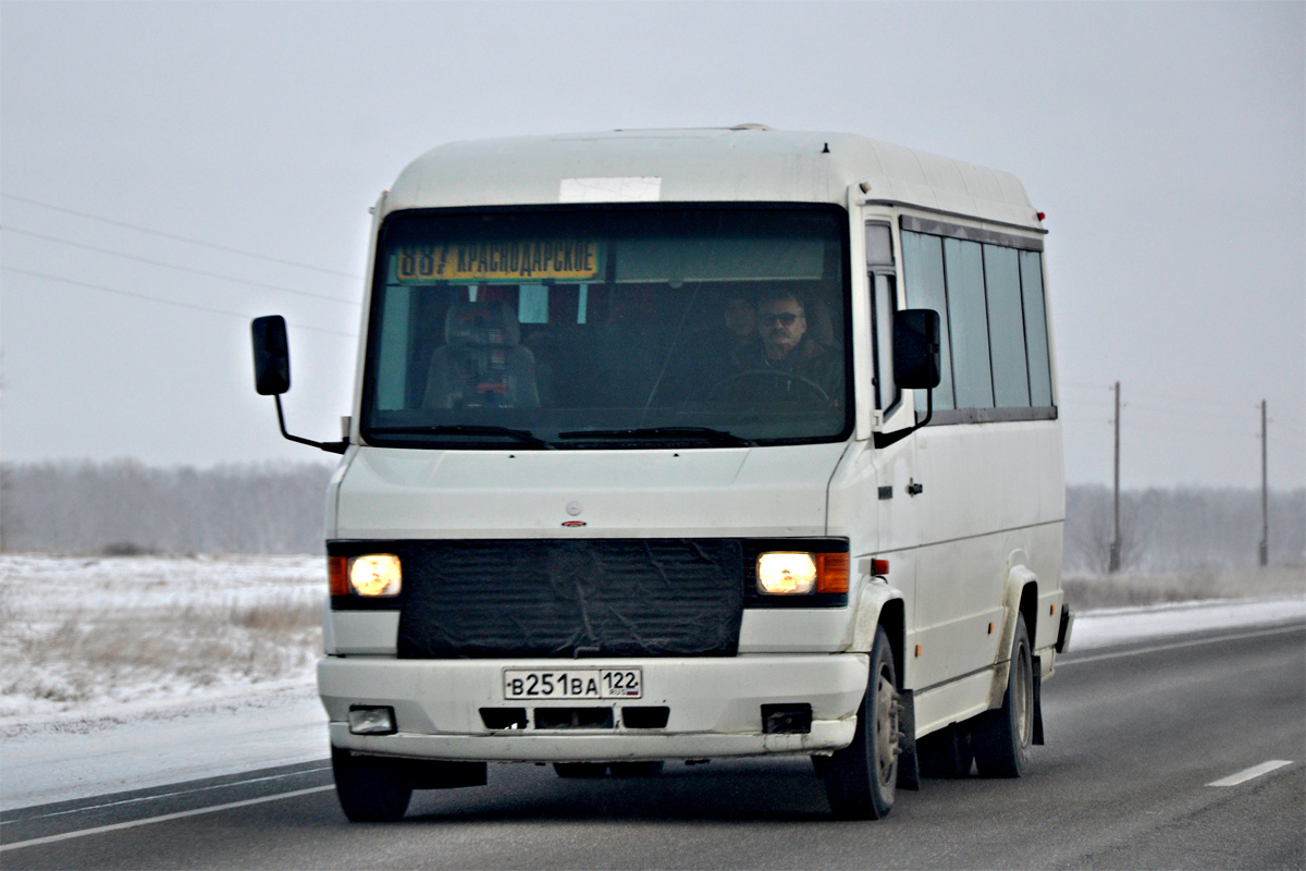 Алтайский край, Mercedes-Benz T2 O614D № В 251 ВА 122