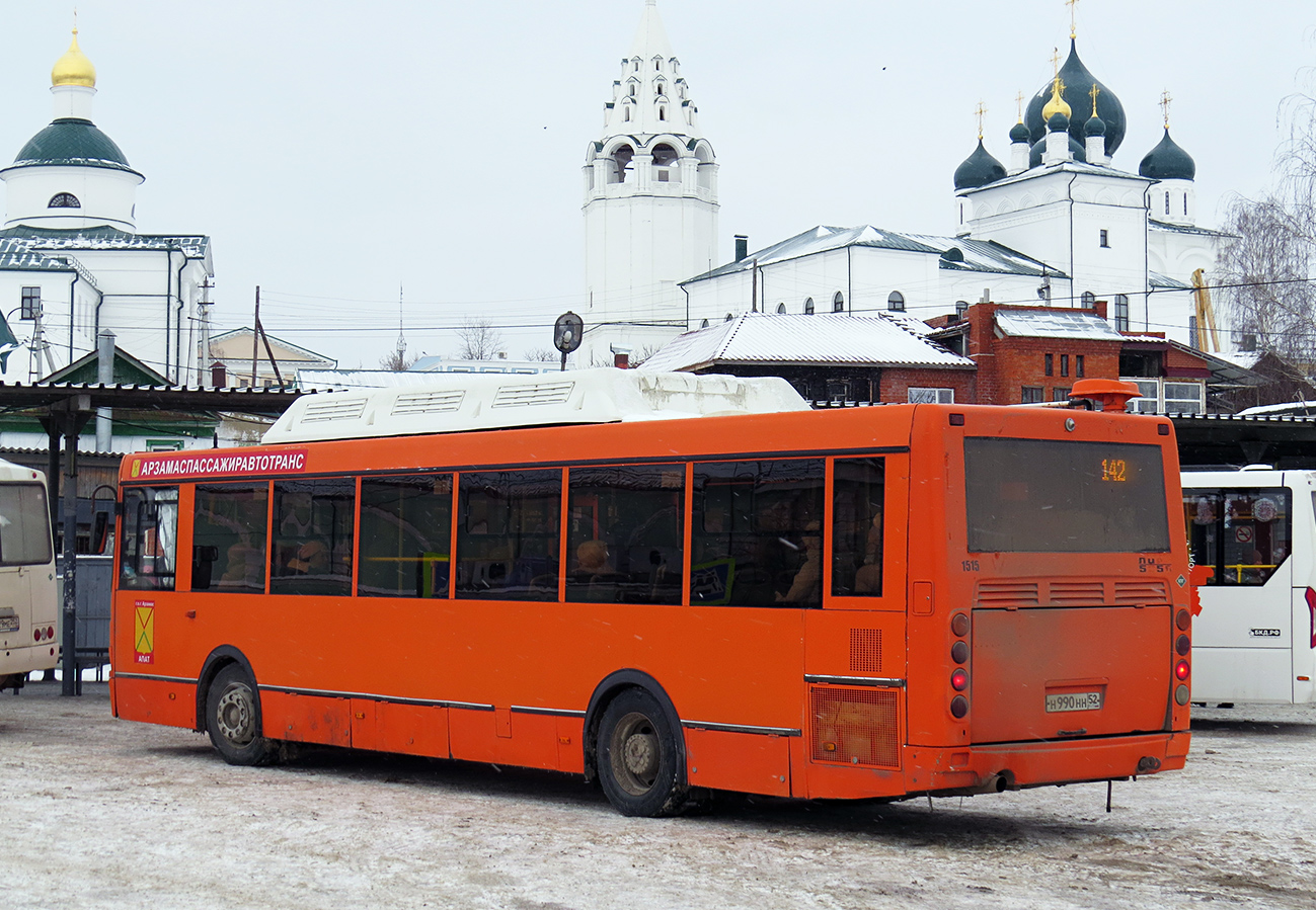 Нижегородская область, ЛиАЗ-5256.57 № Н 990 НН 52