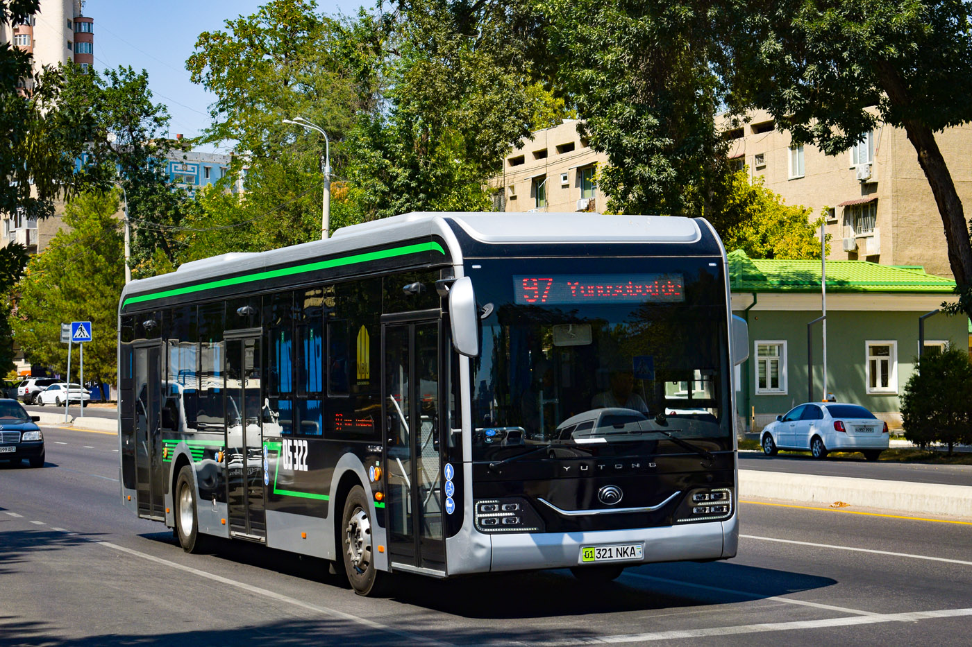Узбекистан, Yutong ZK6126BEVG № 05322