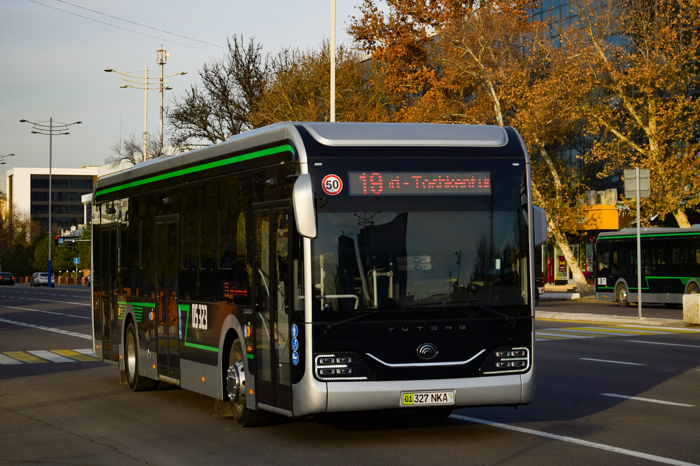 Узбекистан, Yutong ZK6126BEVG № 05323