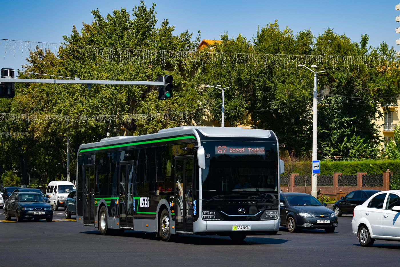 Узбекистан, Yutong ZK6126BEVG № 05335