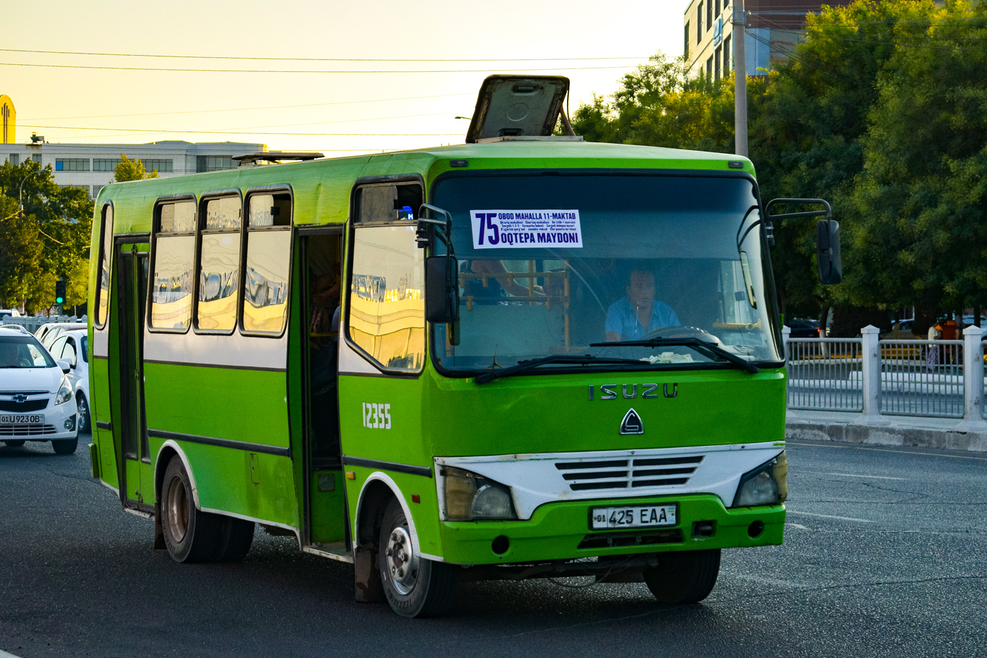 Узбекистан, SAZ NP37 № 12355