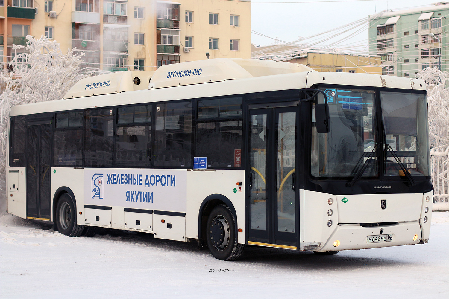 Саха (Якутия), НефАЗ-5299-11-56 № М 642 МЕ 14