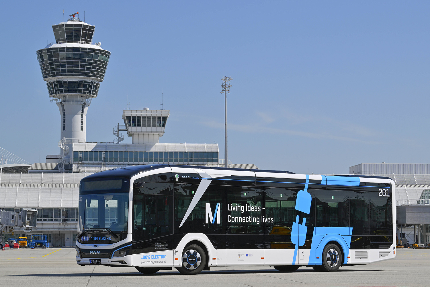 Bavaria, MAN 12C Lion's City 12 E NL*** # 201