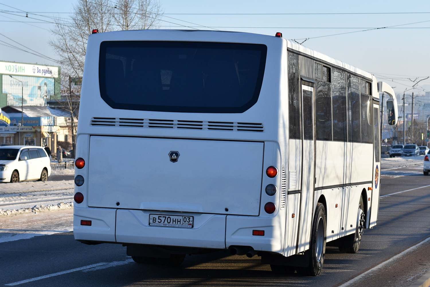 Бурятия, КАвЗ-4235-62 № В 570 НН 03