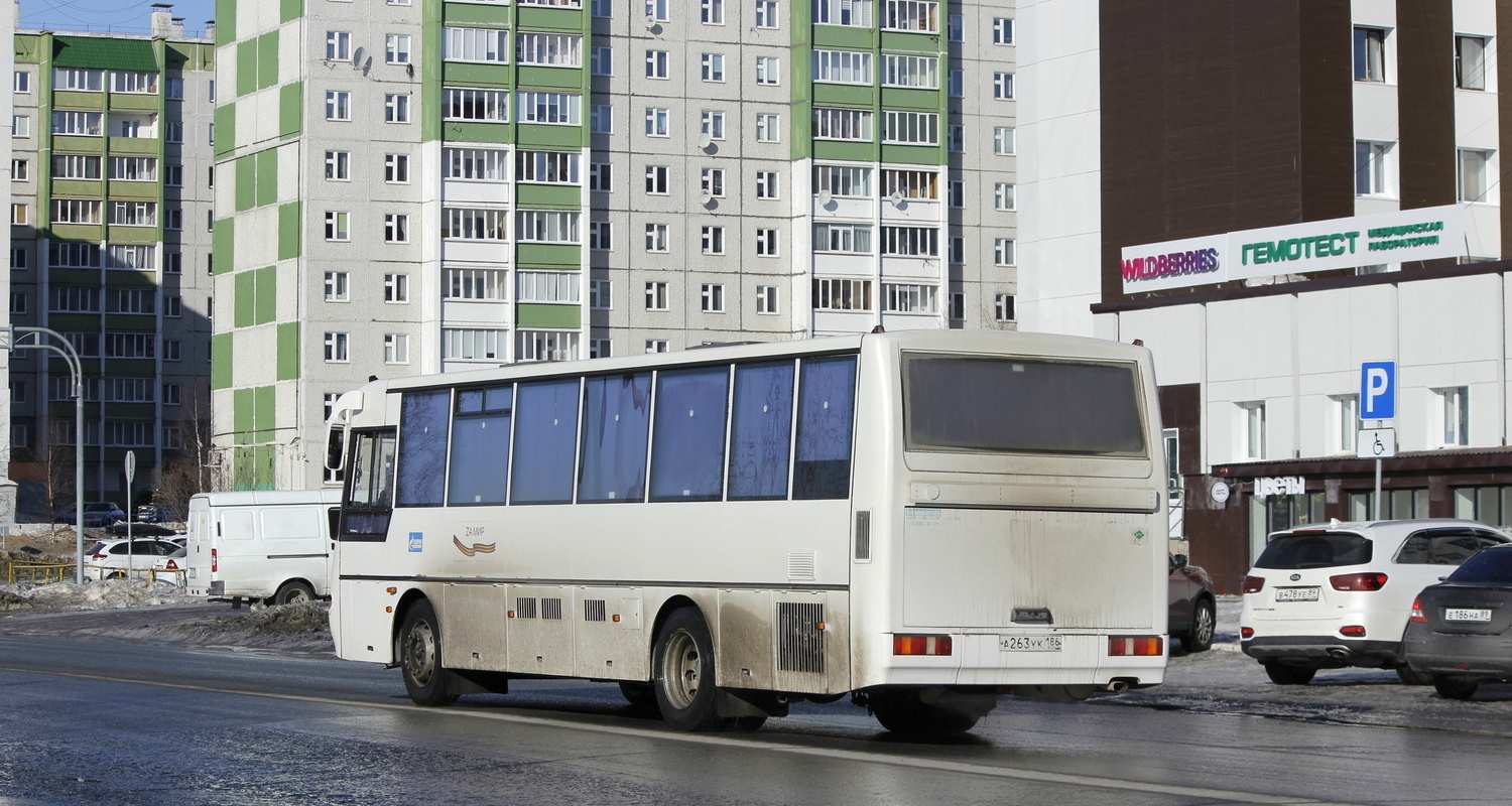 Ханты-Мансийский АО, КАвЗ-4238-22 № А 263 УК 186