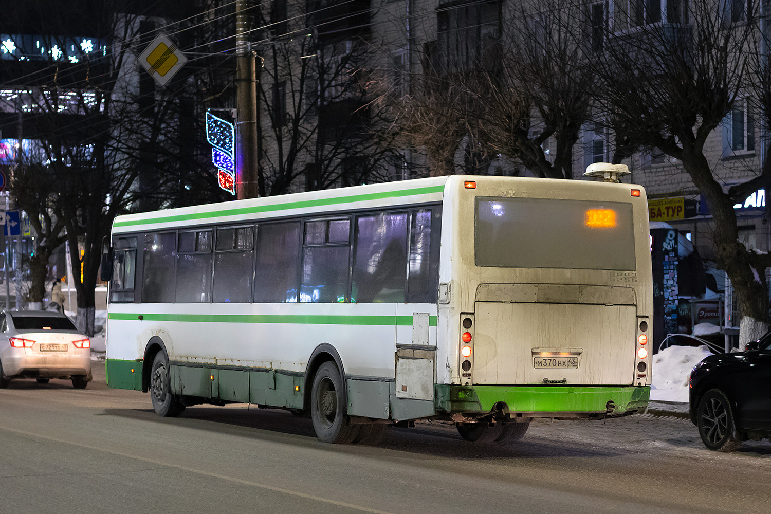 Кировская область, ЛиАЗ-5256.53-01 № М 370 НХ 43