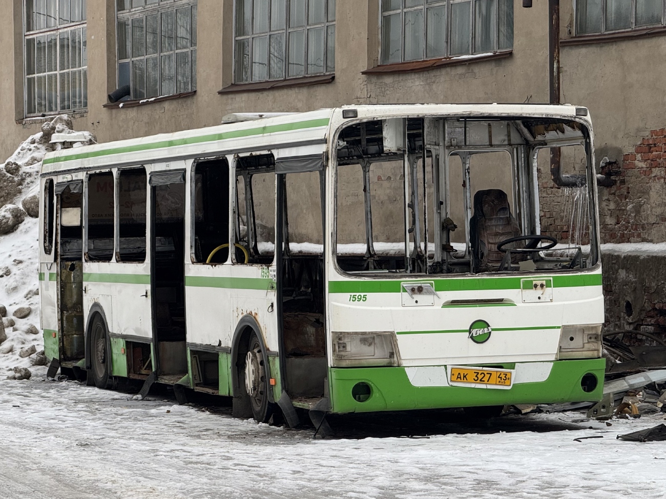 Kirov region, LiAZ-5256.26 Nr. х595