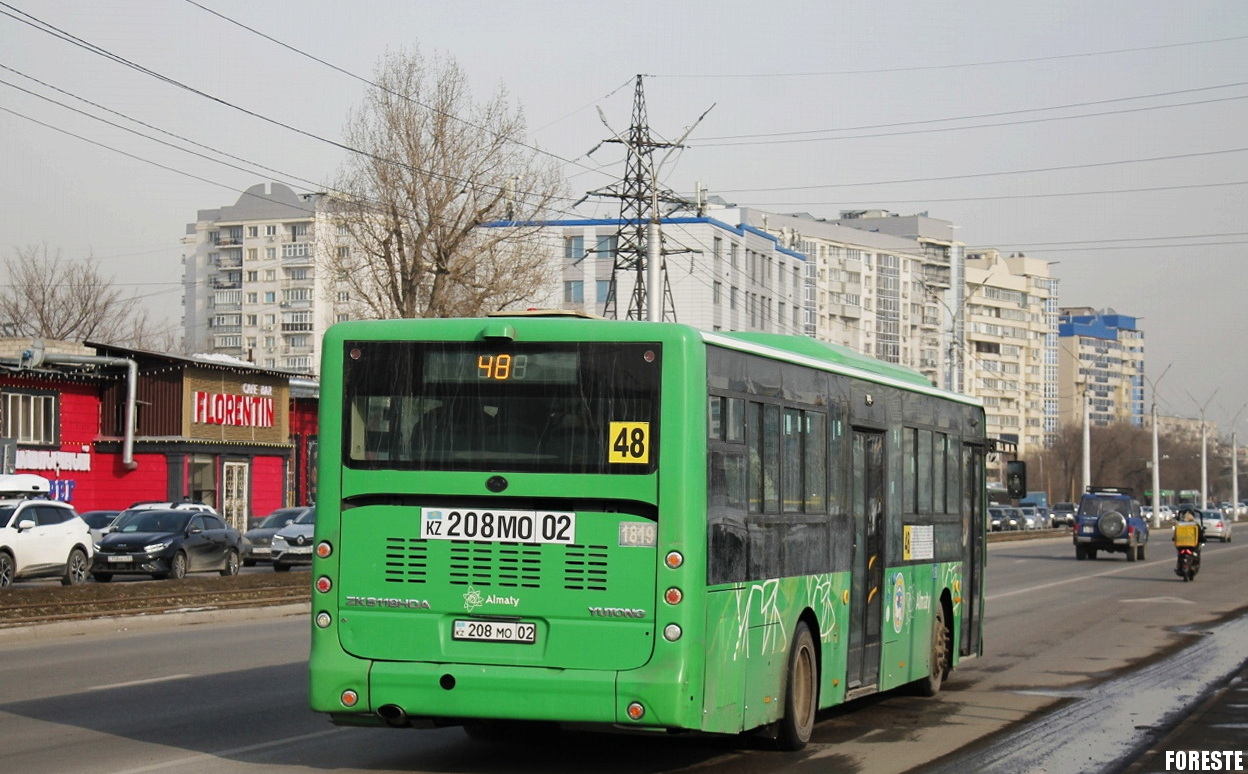 Almaty, Yutong ZK6118HGA Nr. 1819