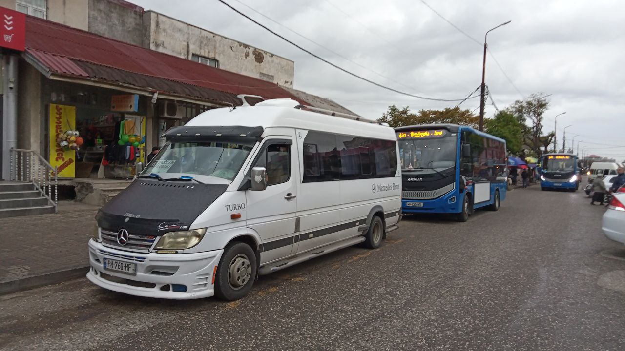 Грузия, Mercedes-Benz Sprinter W904 413CDI № FH-760-HF; Грузия — Конечные остановки, вокзалы и станции Грузия, Mercedes-Benz Sprinter W904 413CDI № FH-760-HF; Грузия — Конечные остановки, вокзалы и станции