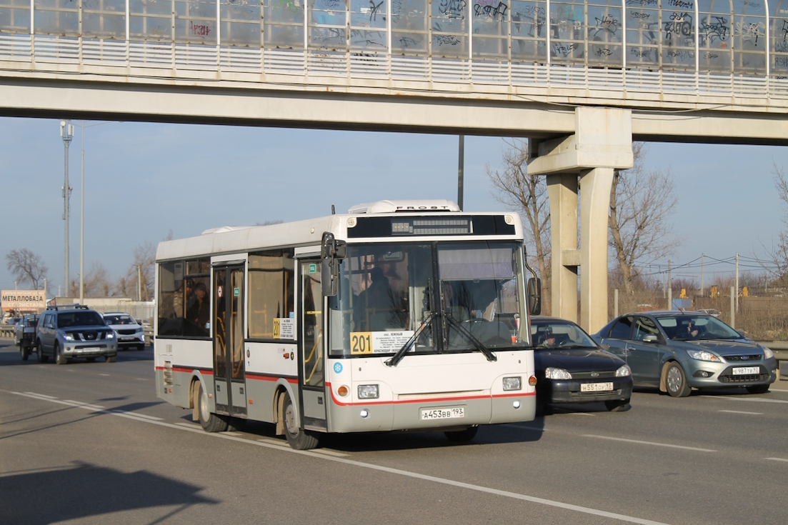 Краснодарский край, ПАЗ-3237-05 № А 453 ВВ 193