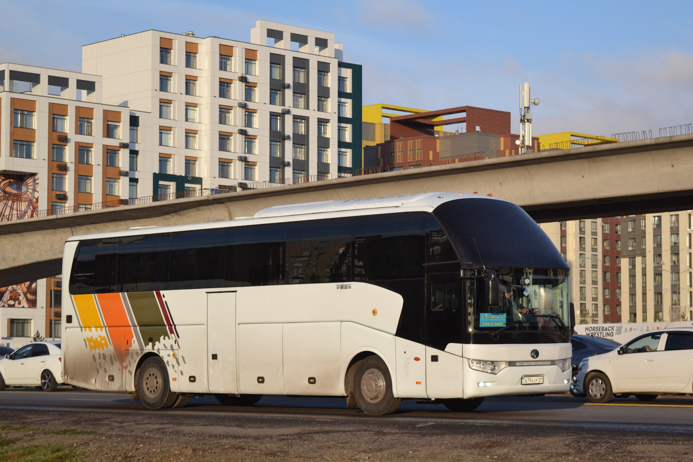 Astana, Yutong ZK6122* # 679 AOP 01
