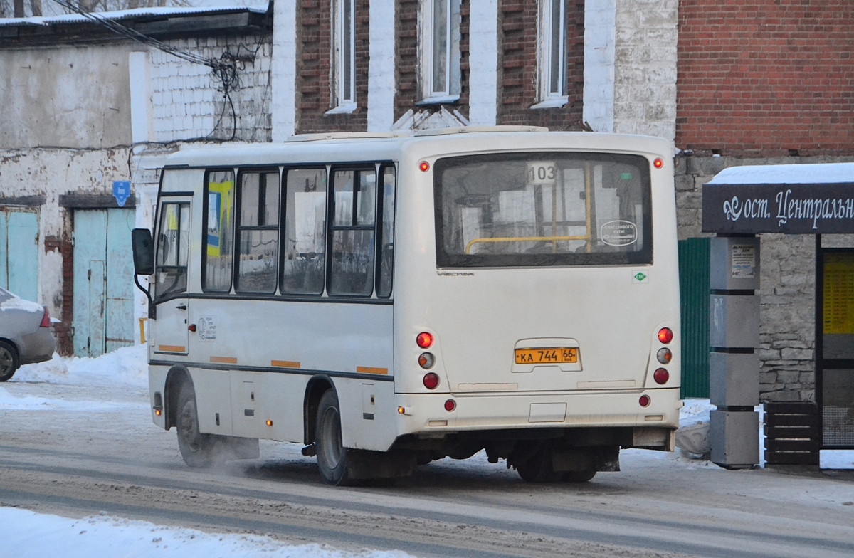 Свердловская область, ПАЗ-320302-22 "Вектор" № КА 744 66