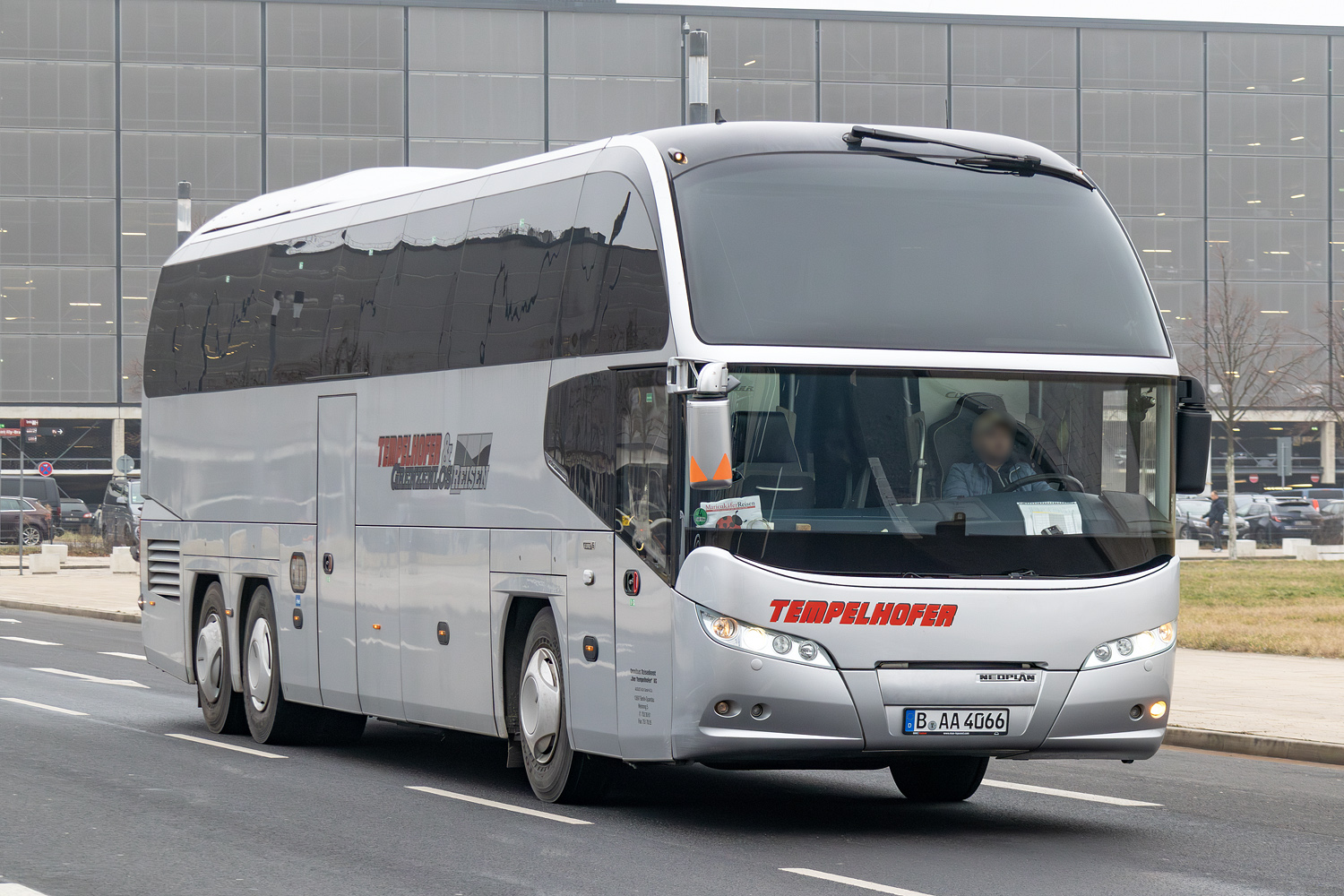 Берлин, Neoplan P16 N1218HDL Cityliner L № B-AA 4066
