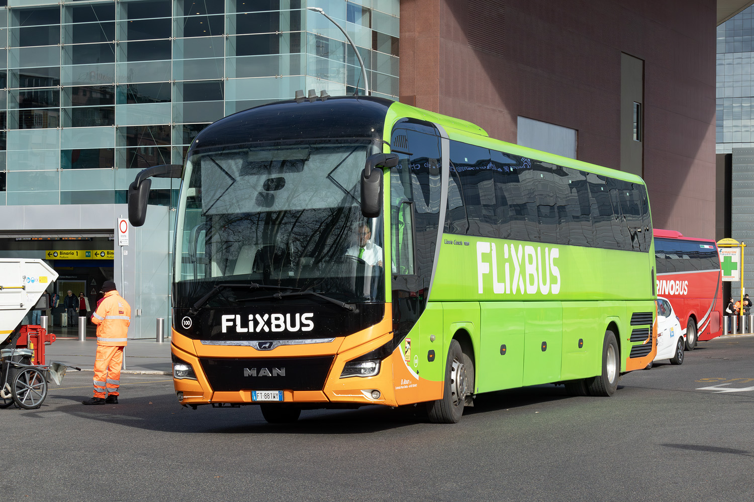 Italy, MAN R10 Lion's Coach C RHC464 C № 100