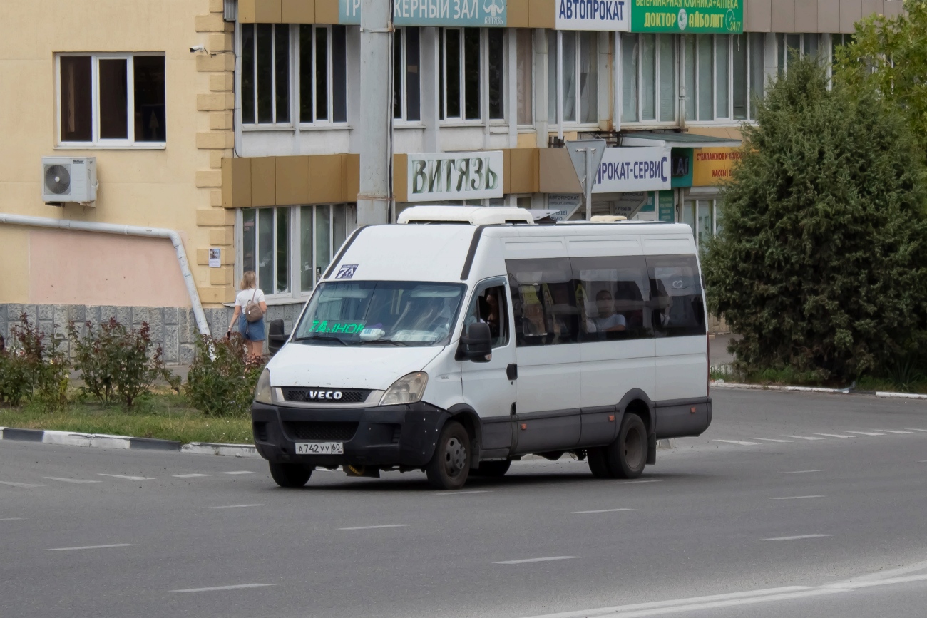 Краснодарский край, Росвэн-3265 (IVECO Daily) № А 742 УУ 60