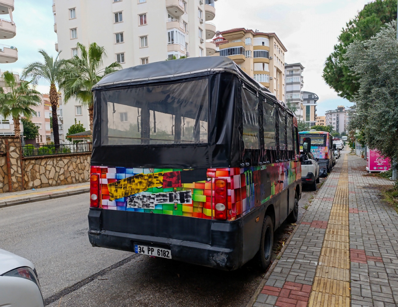 Törökország, Otokar M-2000 sz.: 34 PP 6182