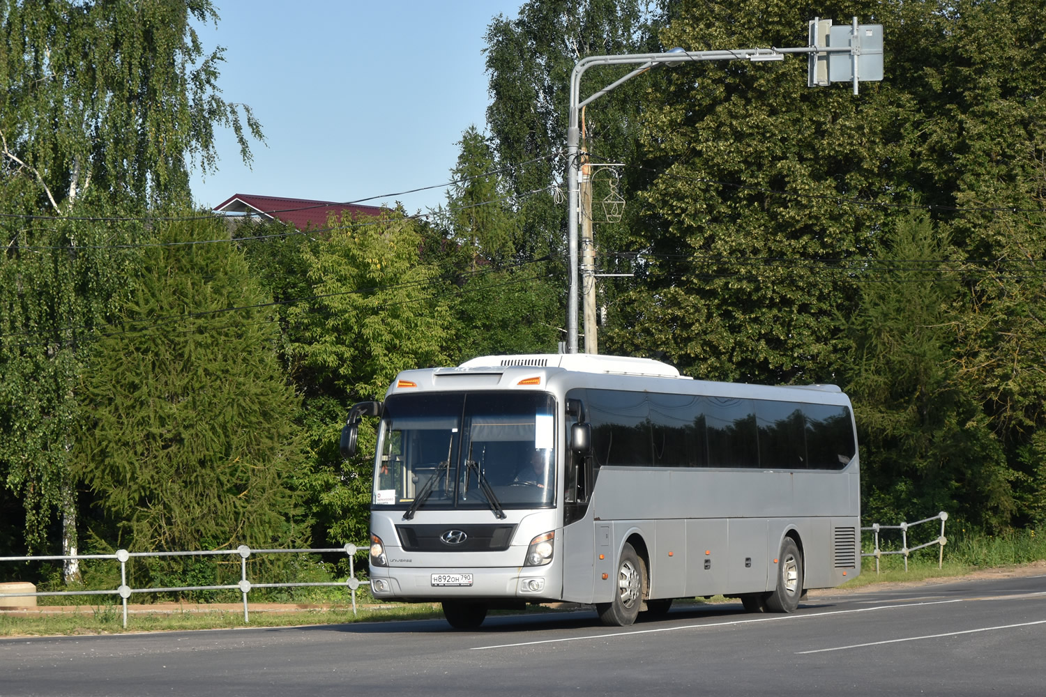 Московская область, Hyundai Universe Space Luxury № Н 892 ОН 790