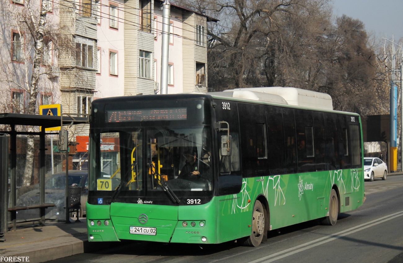 Алматы, Golden Dragon XML6125CN (Hyundai Trans Auto) № 3912