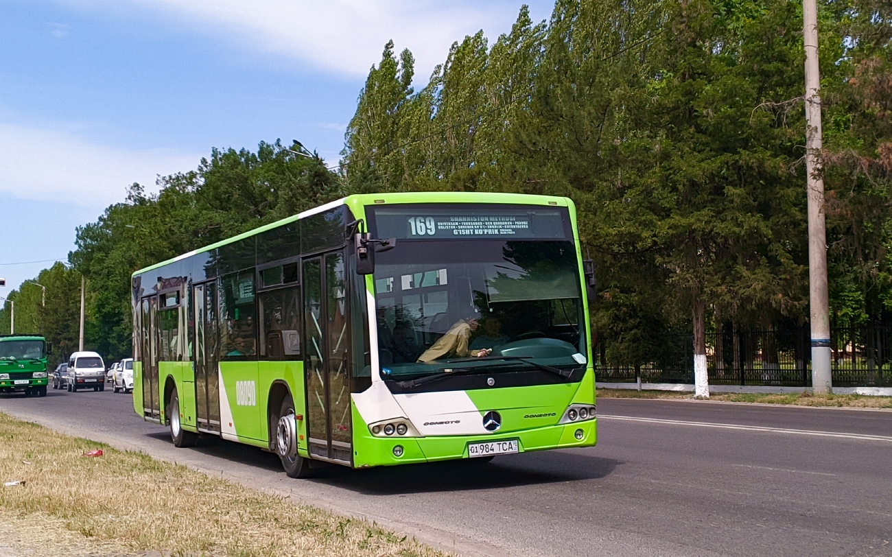 Узбекистан, Mercedes-Benz Conecto II № 08090