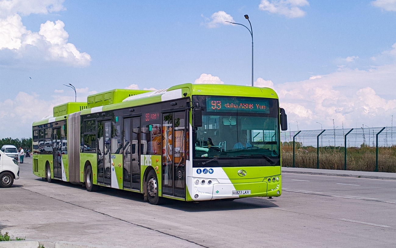 Узбекистан, King Long XMQ6180G № 01205