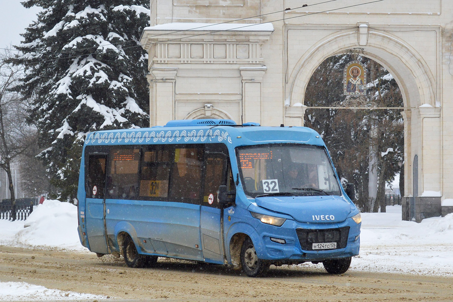 Ставропольский край, Нижегородец-VSN700 (IVECO) № Н 124 ТС 126