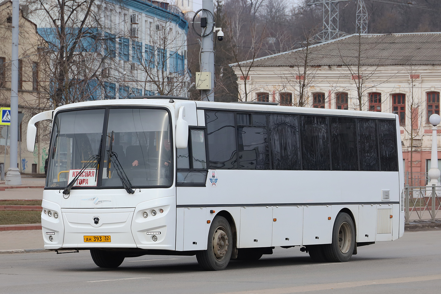 Брянская область, КАвЗ-4238-61 № 393