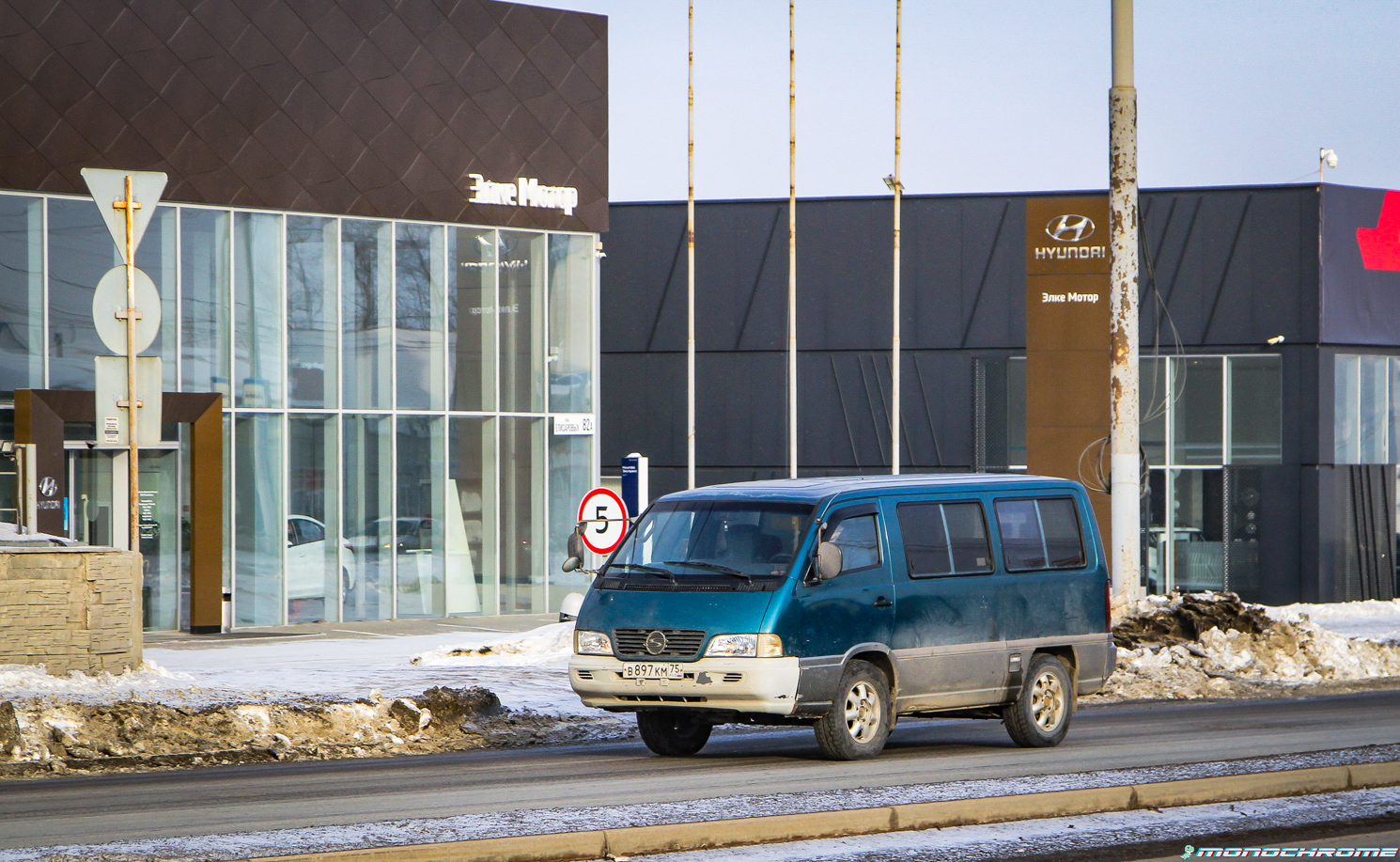Забайкальский край, SsangYong Istana № В 897 КМ 75