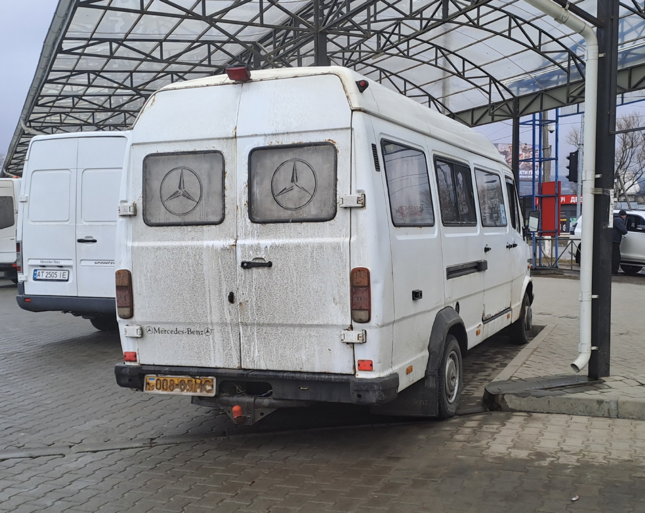 Черновицкая область, Mercedes-Benz T1 410D № 008-05 МС