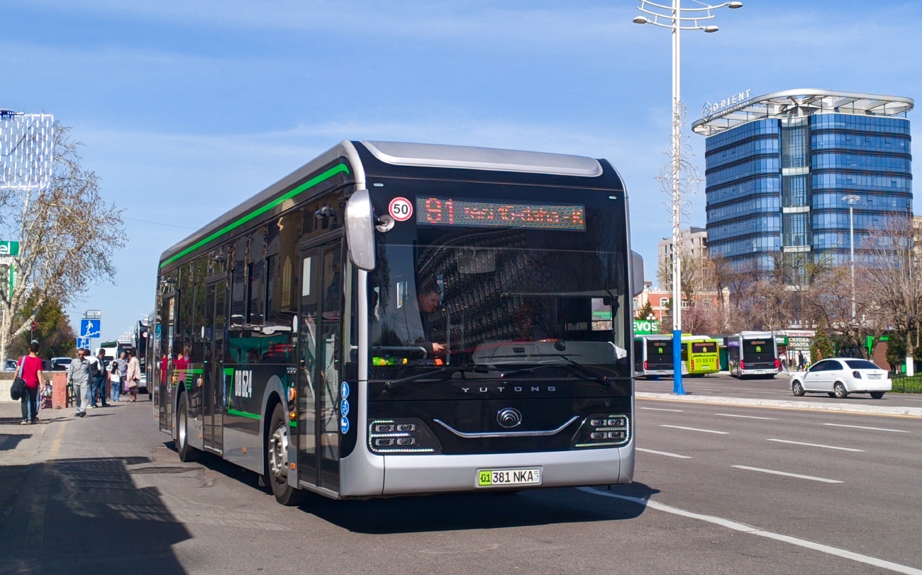 Узбекистан, Yutong ZK6126BEVG № 08624