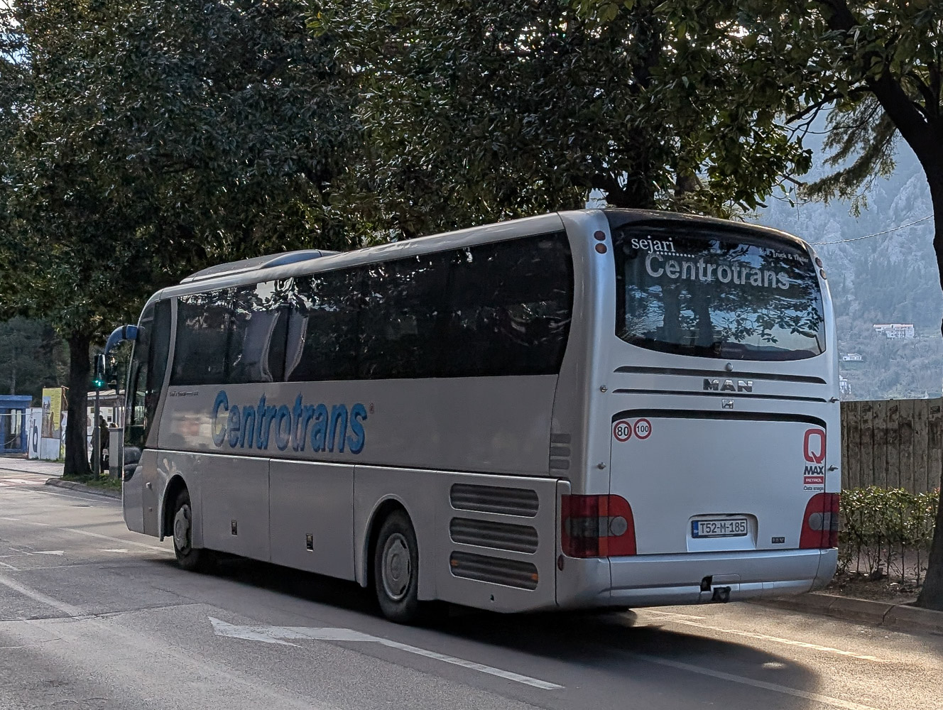 Bosznia-Hercegovina, MAN R07 Lion's Coach RHC**4 # T52-M-185