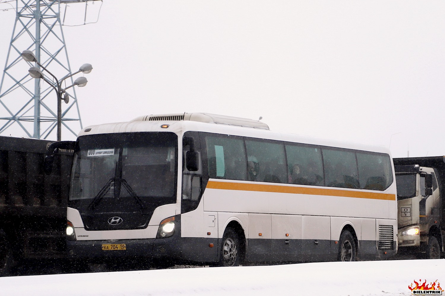 Маскоўская вобласць, Hyundai Universe Space Luxury № КА 704 50